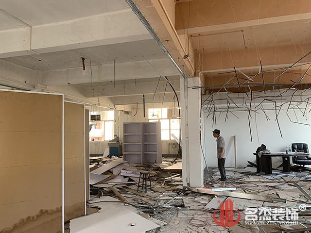 °ì¹«ÊÒ×°ÐÞ