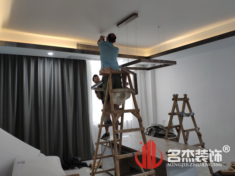 ¹ãÖÝ×°ÐÞÉè¼Æ¹«Ë¾