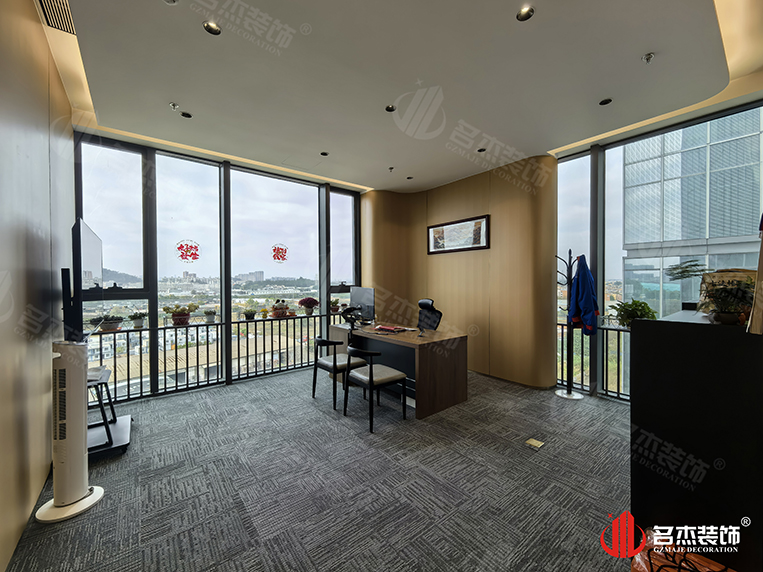 ��˾����